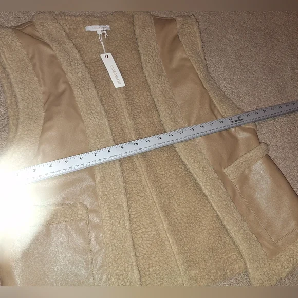 NWT /Olivaceous Tan Vest Open Front Design/ SMALL - Picture 10 of 12